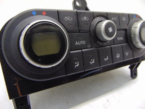 PANEL NAWIEWU NISSAN QASHQAI (2007-2013) 2.0 16V 27500JD40D