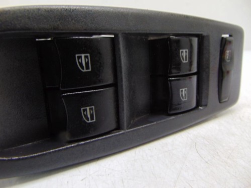PANEL STEROWANIA SZYB RENAULT KOLEOS (2008-2015) 2.0 DCI
