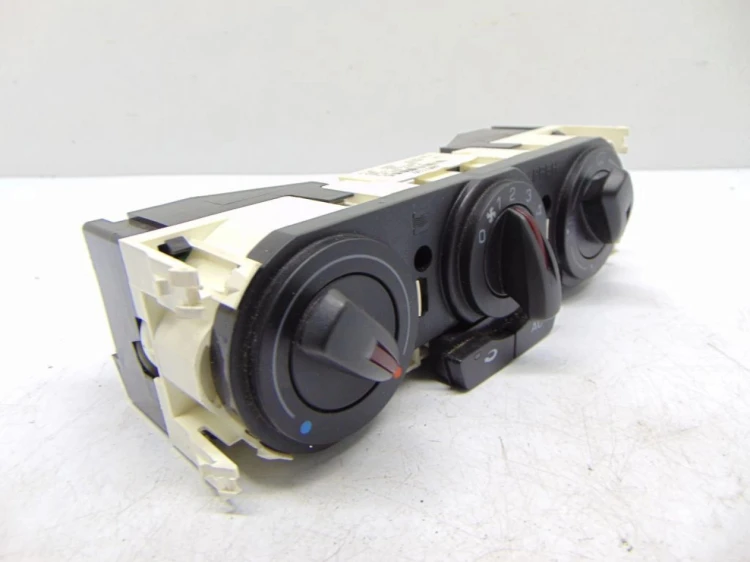 PANEL NAWIEWU SEAT IBIZA IV LIFT(2012-2017) 6J0820045A