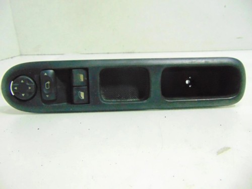 PANEL STEROWANIA SZYB PEUGEOT 3008 1.6 HDI