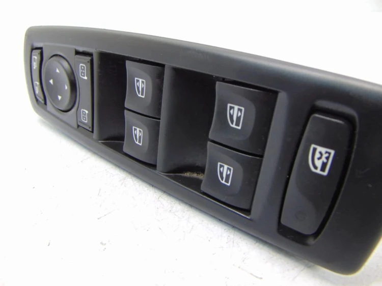 PANEL STEROWANIA SZYB RENAULT MEGANE III (2008-2013) 809610006C