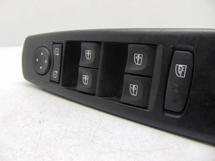PANEL STEROWANIA SZYB RENAULT SCENIC III (2009-2013) 809610016R
