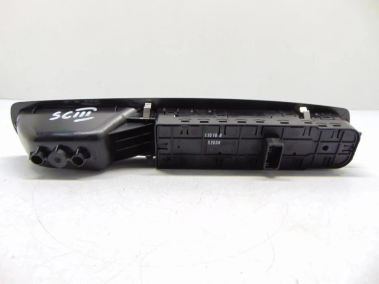 PANEL STEROWANIA SZYB RENAULT SCENIC III (2009-2013) 809610016R