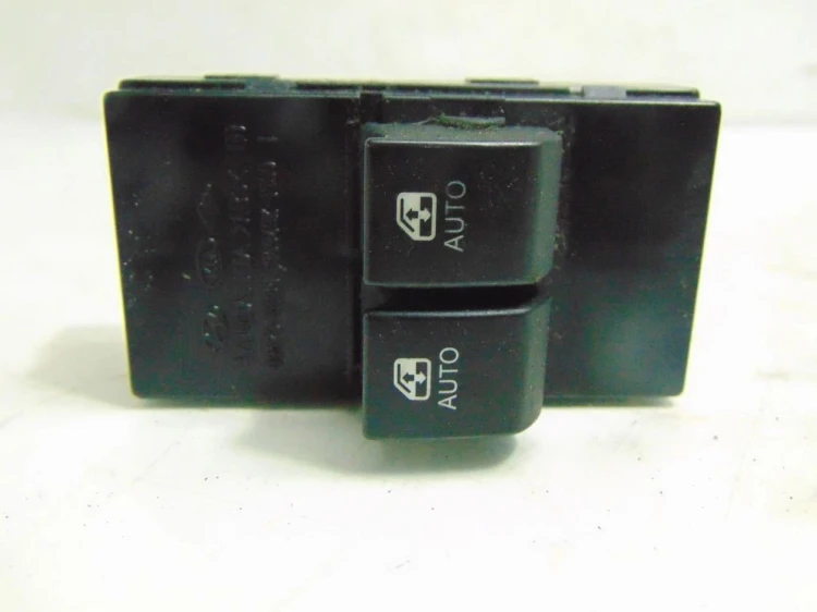 PANEL STEROWANIA SZYB KIA PRO CEED 1.6CRDI