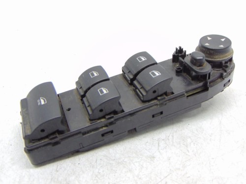 PANEL STEROWANIA SZYB BMW E88 2.0 BEN (143KM) 9217317-01