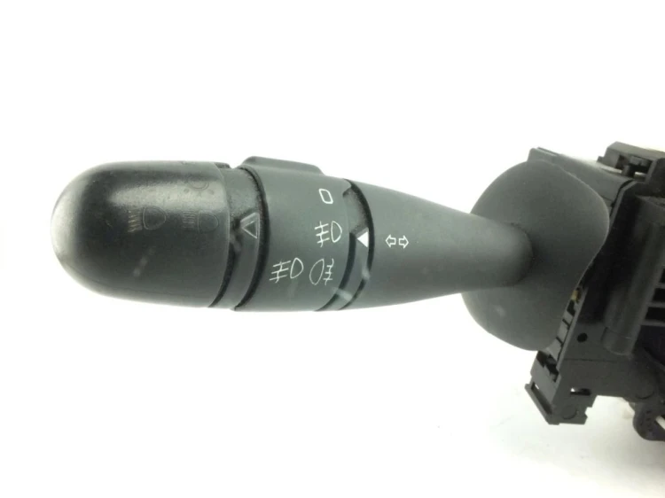 PRZEŁĄCZNIK ZESPOLONY RENAULT VEL SATIS (2002-2009) 2.2 DCI 8200012244