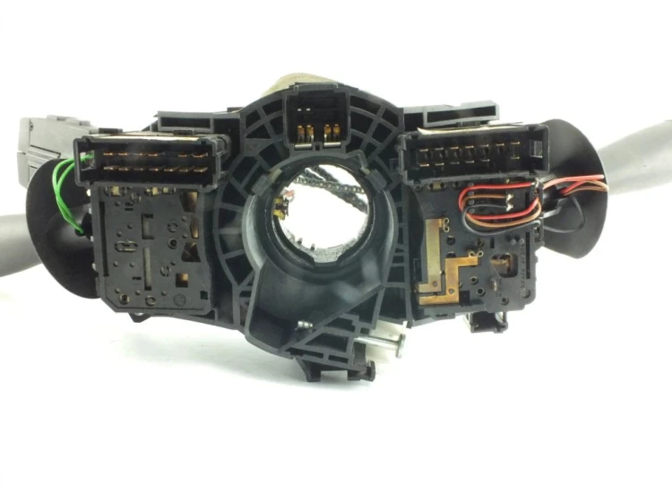 PRZEŁĄCZNIK ZESPOLONY RENAULT VEL SATIS (2002-2009) 2.2 DCI 8200012244