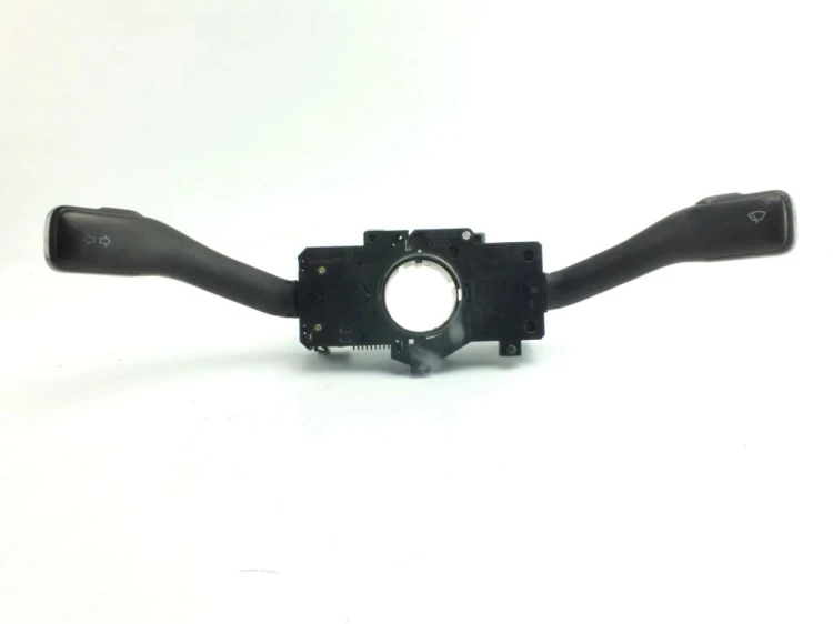 PRZEŁĄCZNIK ZESPOLONY VOLKSWAGEN GOLF IV 1.9 TDI 8L0953513
