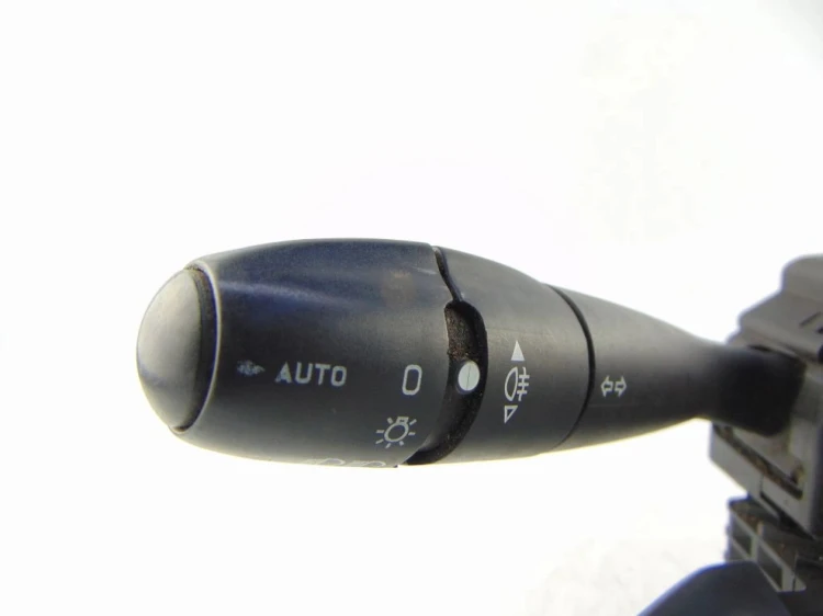 PRZEŁĄCZNIK ZESPOLONY CITROEN C5 I (2001-2004) 1.8 16V 96477538XT