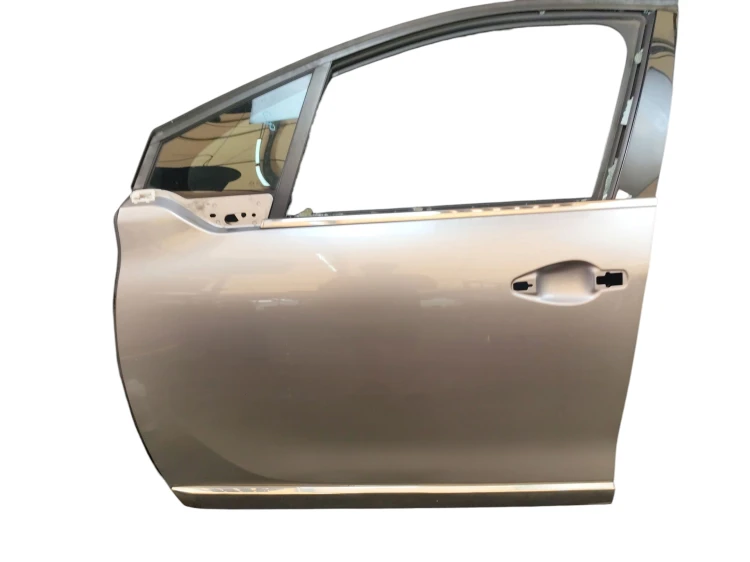 DRZWI LEWY PRZÓD PEUGEOT 2008 I (2013-2016) 1.6 e-HDI 92KM
