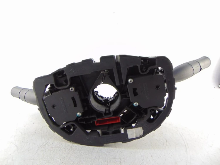 PRZEŁĄCZNIK ZESPOLONY RENAULT MEGANE II LIFT (2005-2008) 8200216450