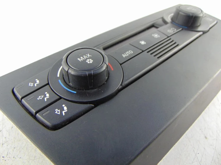 PANEL NAWIEWU BMW E90 (2004-2008) 2.0i N46B20B 150KM 9110610-01