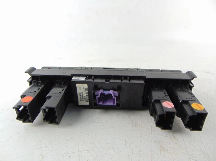 PANEL ZEGAREK CHEVROLET CAPTIVA 96941882