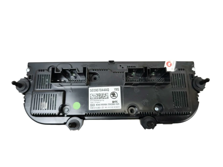 PANEL KLIMATYZACJI SKODA OCTAVIA III LIFT (2016-2020) 2.0 TDI 150KM 5E09070