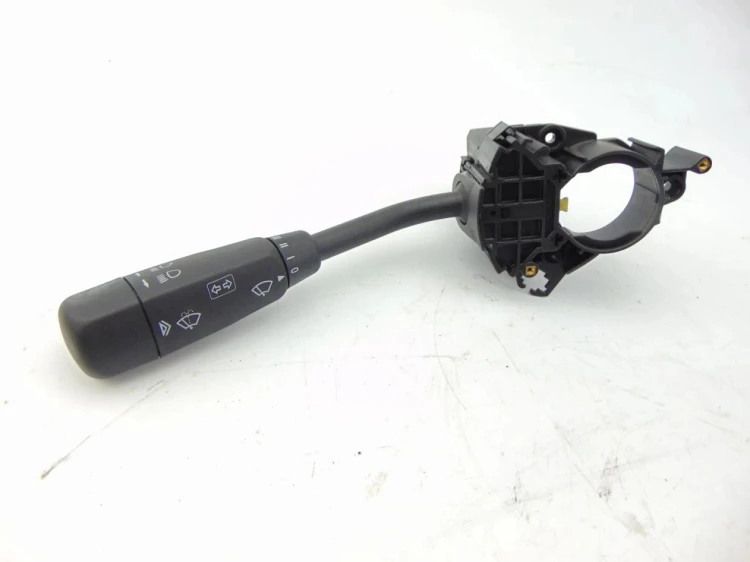 PRZEŁĄCZNIK WYCIERACZEK MERCEDES VANEO W414 1.7 CDI 1685450110