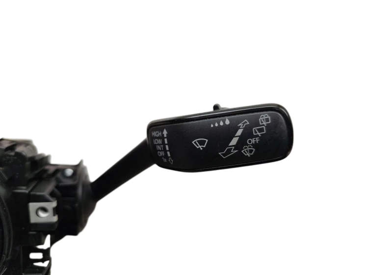 PRZEŁĄCZNIK ZESPOLONY VOLKSWAGEN GOLF VII (2012-2016) 1.2 TSI 105KM 5Q09535