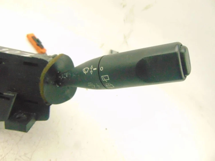 PRZEŁĄCZNIK ZESPOLONY PEUGEOT 206 (1998-2002) 1.4 HDI 96307460ZL