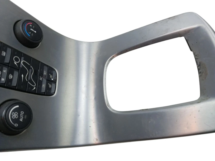 PANEL STEROWANIA RADIA KLIMATYZACJI VOLVO V50 (2004-2007) 2.0 D 136KM