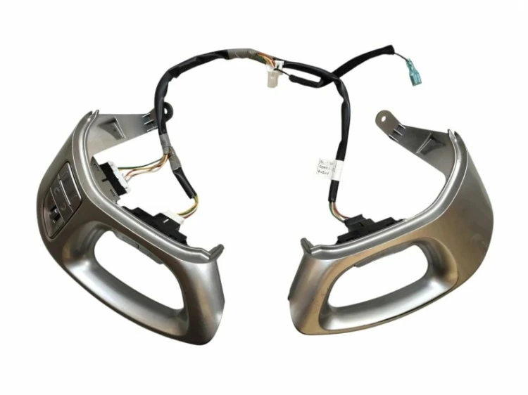 PRZYCISKI MULTIFUNKCJI KIEROWNICY HYUNDAI IX35 96700-2S500 96700-2S300