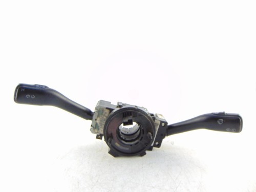 PRZEŁĄCZNIK ZESPOLONY VOLKSWAGEN GOLF IV 1.9 TDI 8L0953513J