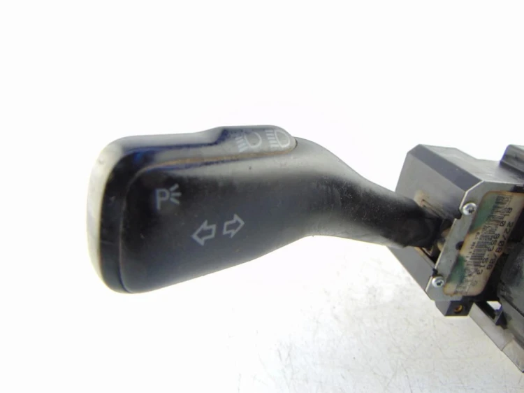 PRZEŁĄCZNIK ZESPOLONY VOLKSWAGEN GOLF IV 1.9 TDI 8L0953513J
