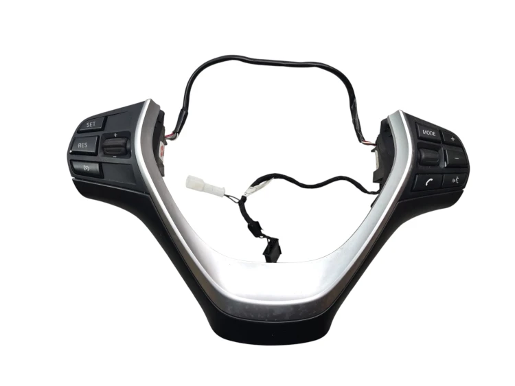 PRZYCISKI MULTIFUNKCJI KIEROWNICY BMW F20 (2011-2015) 2.0 D 143KM 62560408C