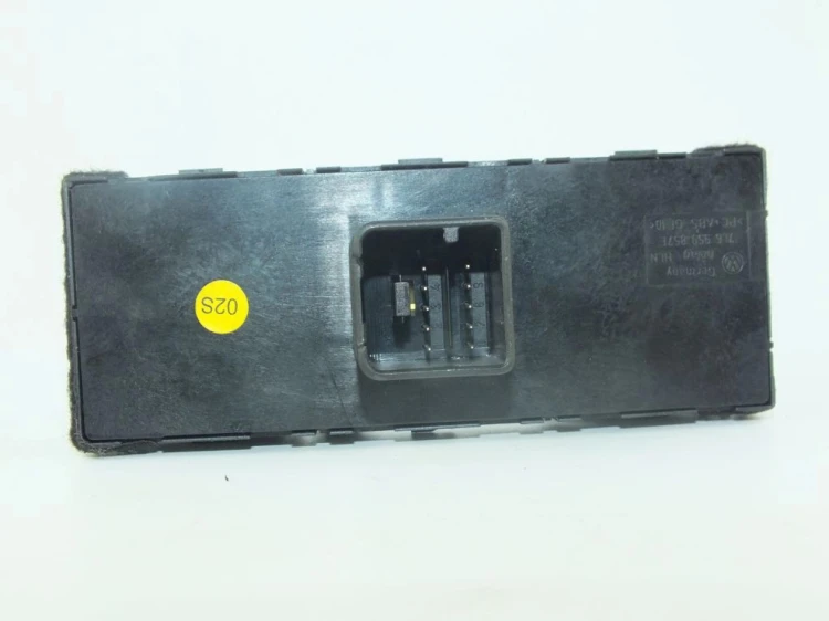 PANEL STEROWANIA SZYB VOLKSWAGEN TOUAREG 2.5 TDI 7L6959857E