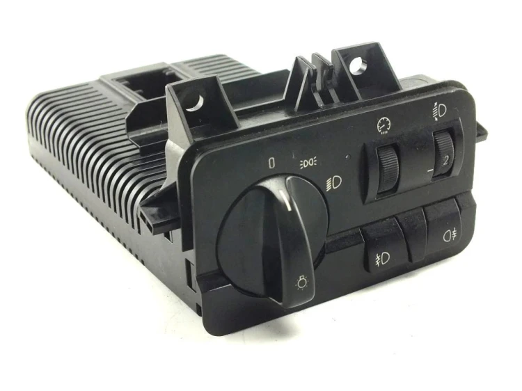 PRZEŁĄCZNIK ŚWIATEŁ BMW E46 2.0 D 086480051