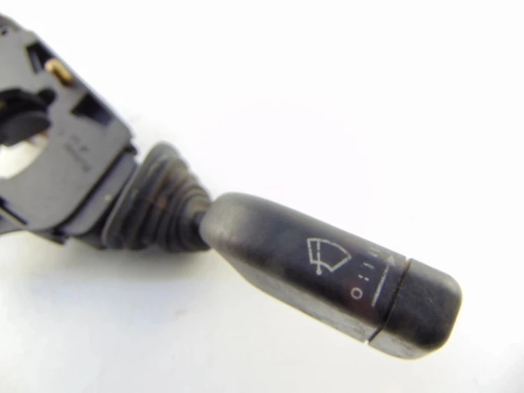PRZEŁĄCZNIK ZESPOLONY OPEL ASTRA II 1.7 DTI 7844256
