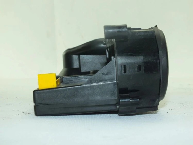 PANEL NAWIEWU OPEL VECTRA B 1.6 16V 69262205