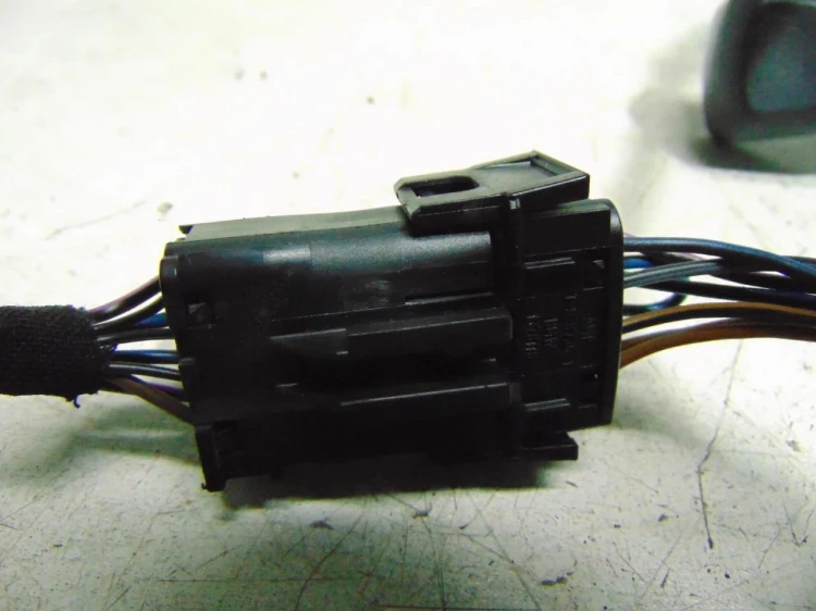 PRZEŁĄCZNIK ZESPOLONY BMW E36 1.6 M43B16 1162088
