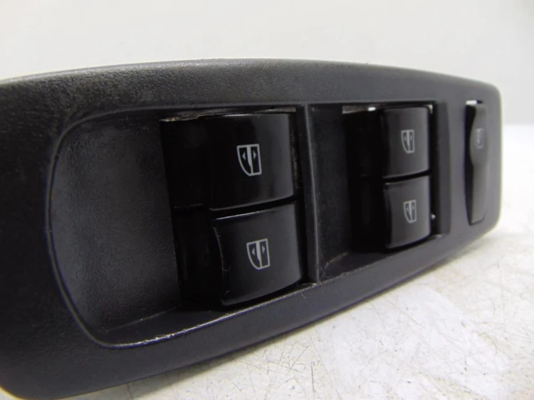 PANEL STEROWANIA SZYB RENAULT KOLEOS (2008-2015) 25401 JY00A