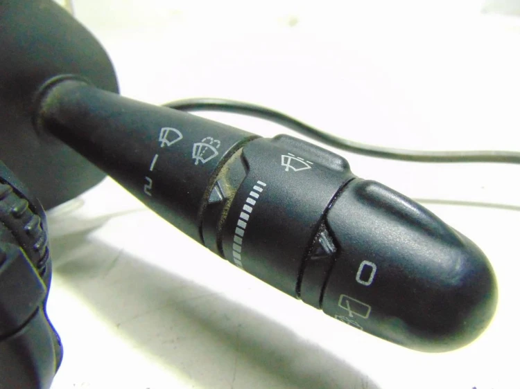 PRZEŁĄCZNIK ZESPOLONY RENAULT SCENIC I LIFT (1999-2003) 1.8 16V 7700428203