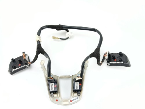 PRZYCISKI MULTIFUNKCJI KIEROWNICY KIA PRO CEED I LIFT (2010-2012) 1.6 CRDI