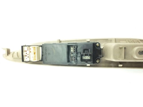 PANEL STEROWANIA SZYB MAZDA 6 I (2002-2008) 2.0 16V BENZ GJ6A-684L6