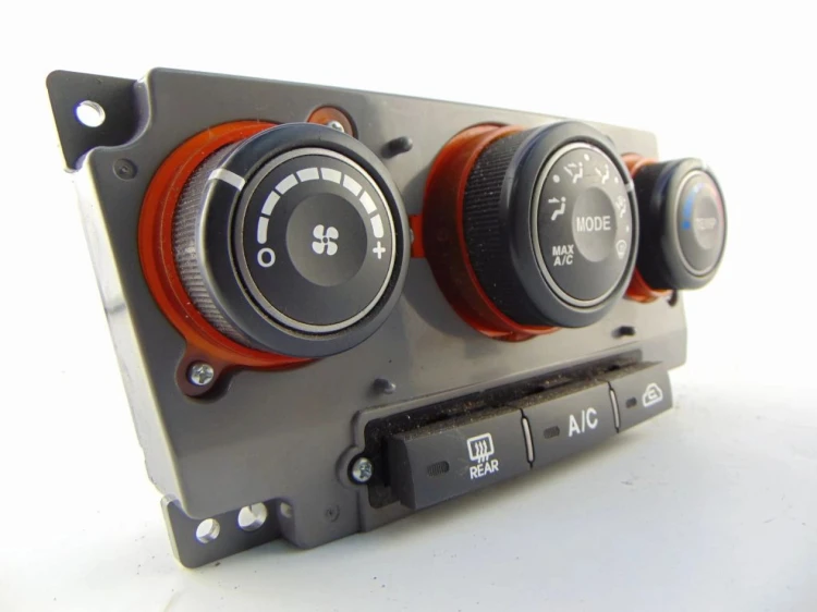 PANEL KLIMATYZACJI KIA CARENS III (2006 - 2013) 2.0 16V 97250-1DXXX