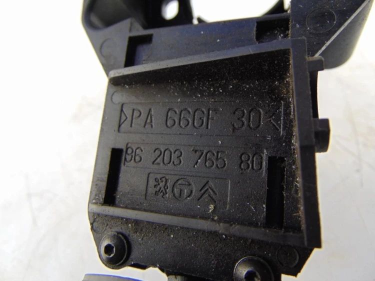 PRZEŁĄCZNIK ZESPOLONY CITROEN BERLINGO I (1996-2002) 1.8 8V 96049597ZL