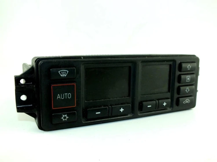 PANEL KLIMATYZACJI AUDI A3 8L (1996-2000) 1.9 TDI 5HB007608