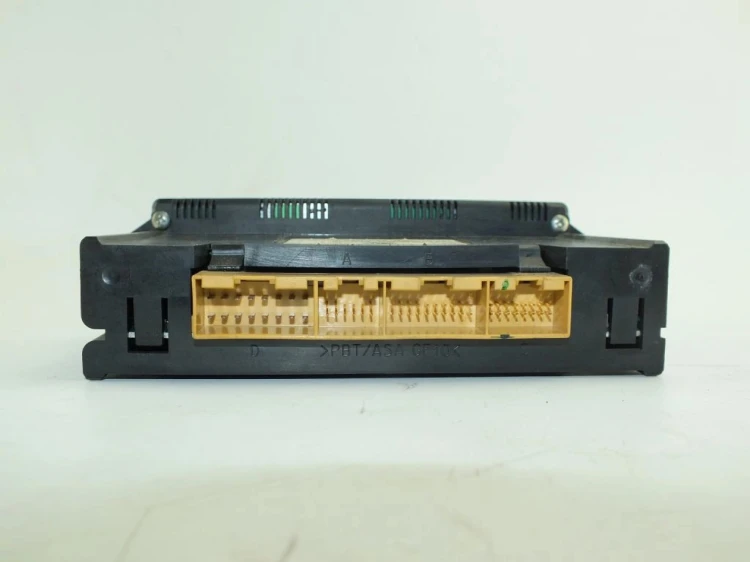 PANEL KLIMATYZACJI AUDI A3 8L (1996-2000) 1.9 TDI 5HB007608