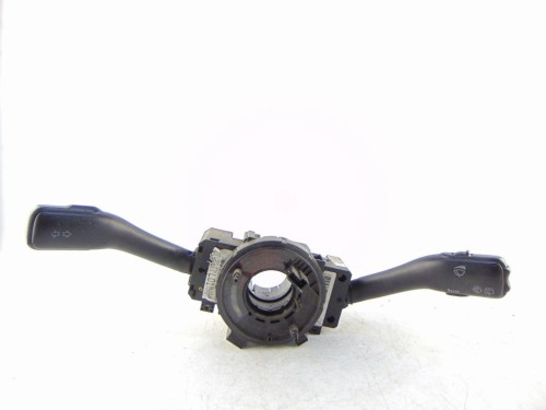 PRZEŁĄCZNIK ZESPOLONY SKODA FABIA K0301202032
