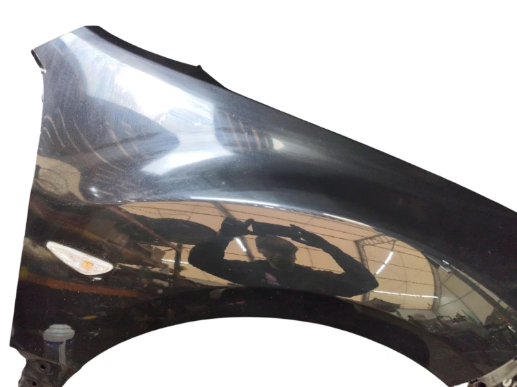 BŁOTNIK PRAWY PRZÓD MAZDA 6 II GH LIFT (2010-2012) 2.2 MZR-CD 180KM