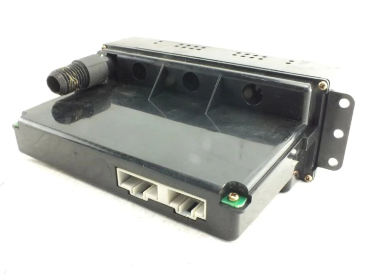 PANEL NAWIEWU DAEWOO NUBIRA 96271350