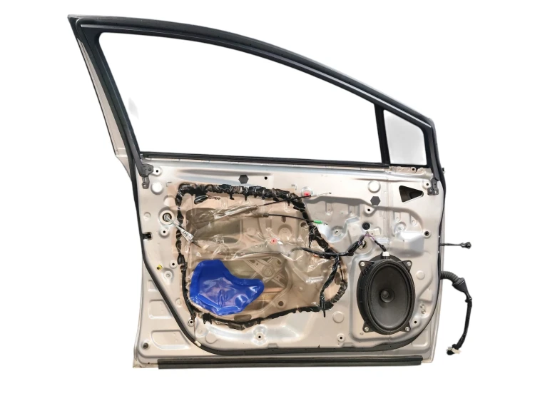 DRZWI LEWY PRZÓD TOYOTA AVENSIS T27 LIFT (2012-2015) 2.2 D4D 150KM