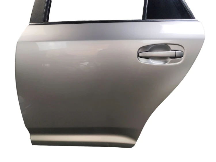DRZWI LEWY TYŁ TOYOTA AVENSIS T27 LIFT (2012-2015) 2.2 D4D 150KM