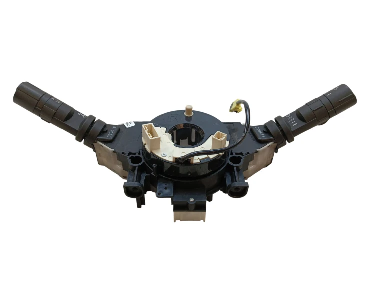 PRZEŁĄCZNIK ZESPOLONY NISSAN QASHQAI+2 J10 LIFT (2009-2013) 1.6 DCI 130KM