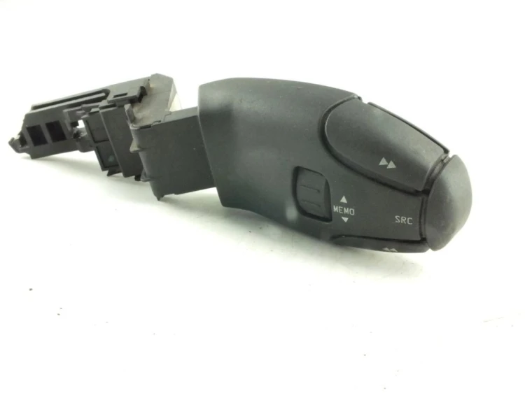 PRZEŁĄCZNIK STEROWANIA RADIA CITROEN XSARA PICASSO LIFT (2004-2008) 9641338