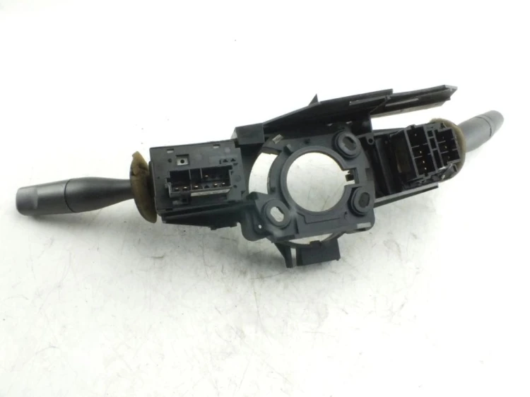 PRZEŁĄCZNIK ZESPOLONY PEUGEOT EXPERT I LIFT (2004-2006) 1.9 DW8 1478262080