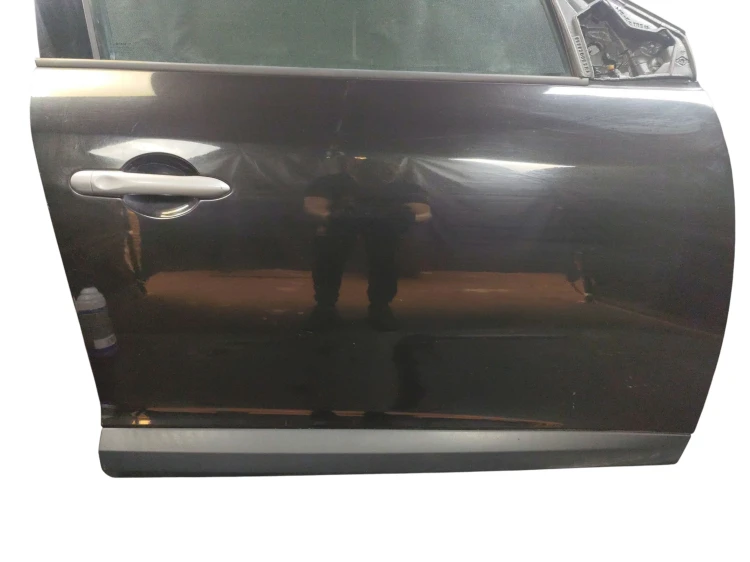 DRZWI PRAWY PRZÓD RENAULT MEGANE III (2008-2011) 1.6 16V 110KM