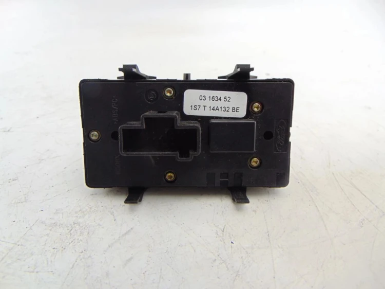 PANEL STEROWANIA SZYB FORD MONDEO MK3 (2001-2007) 1S7T14A132BE