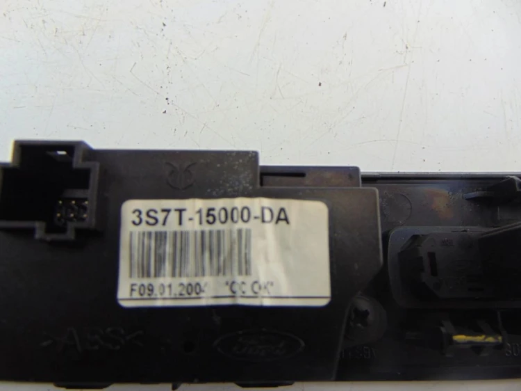 PANEL ZEGAREK FORD MONDEO MK3 (2001-2007) 3S7T-15000-DA